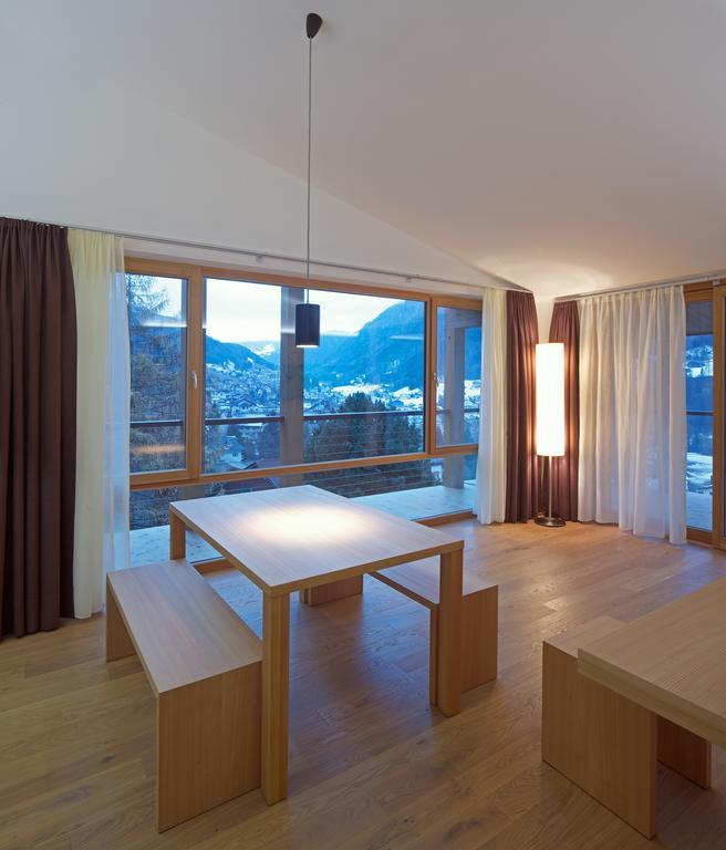 Residence Larciunei Ortisei Szoba fotó